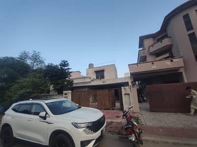 Boulevard Road Used House Single Story Available For Sale