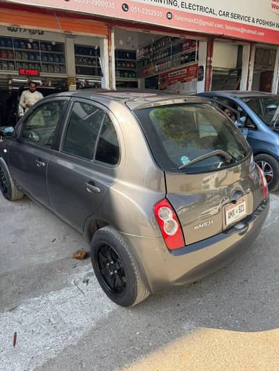 Nissan March 2003