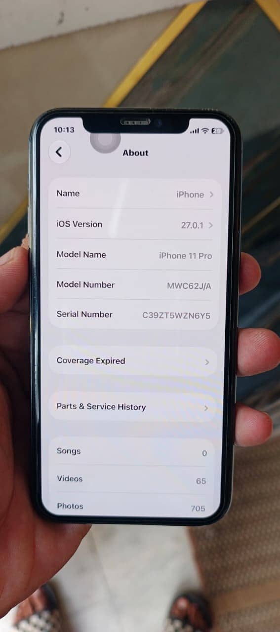 Apple iPhone 11 Pro 4