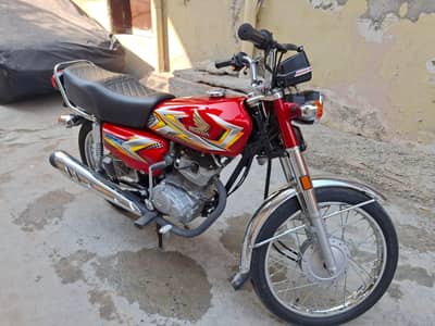 | Honda CG 125 Red 2025 Model - Brand New Condition  |