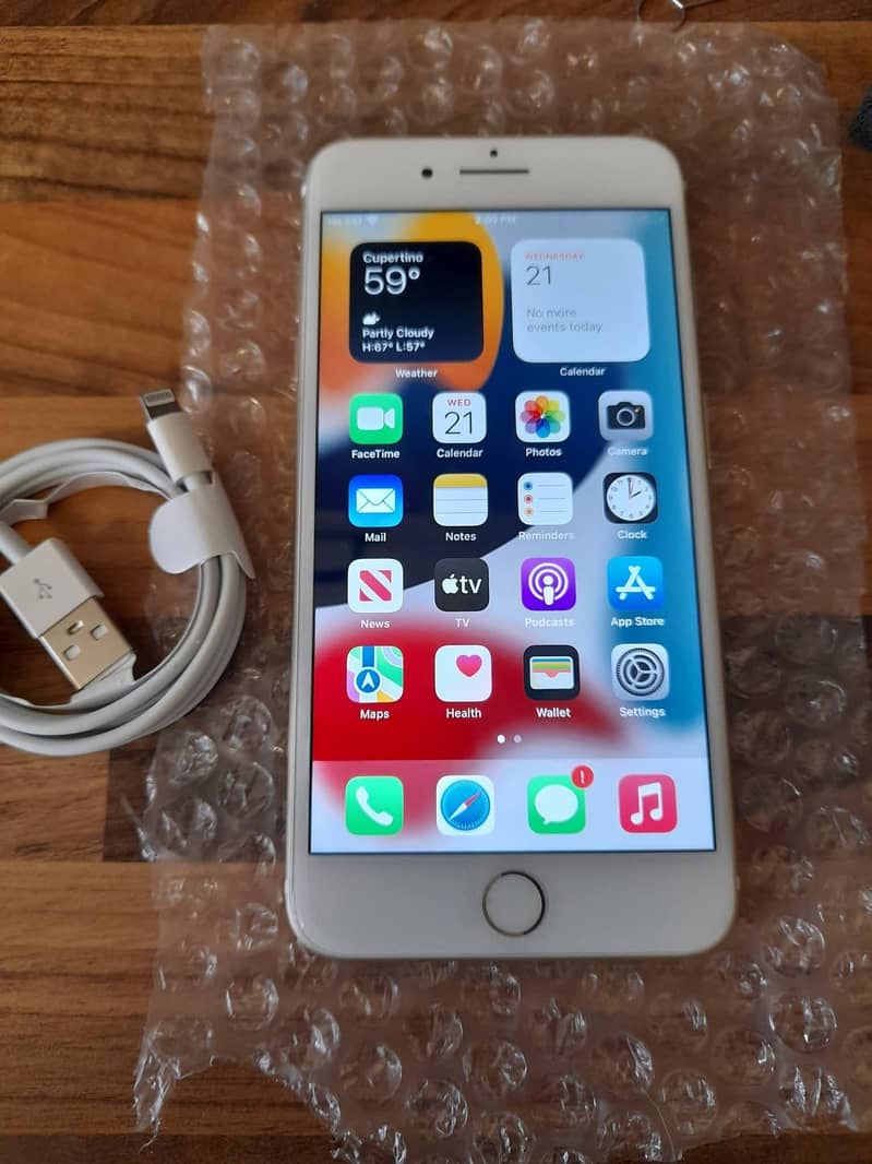 Apple iPhone 7 Plus 1