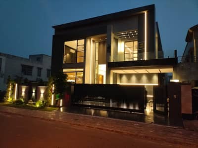 20 Marla House For sale In Bahria Town - Overseas A Lahore