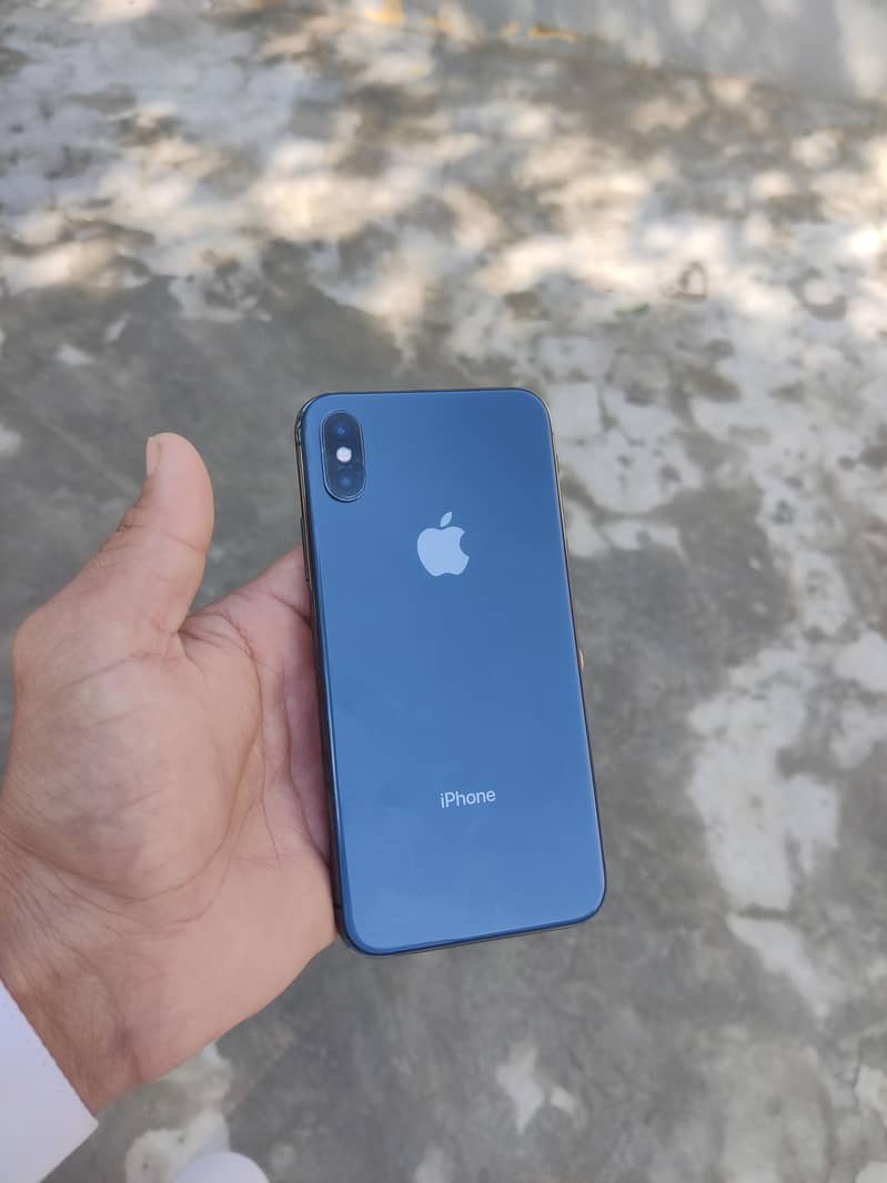Apple iPhone X 0