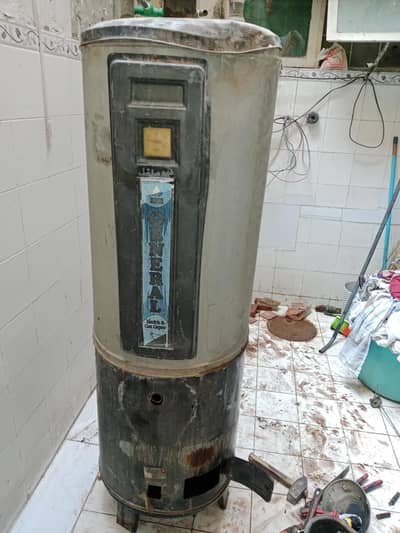 35 gallon gas + electric gyser for sale near multan road