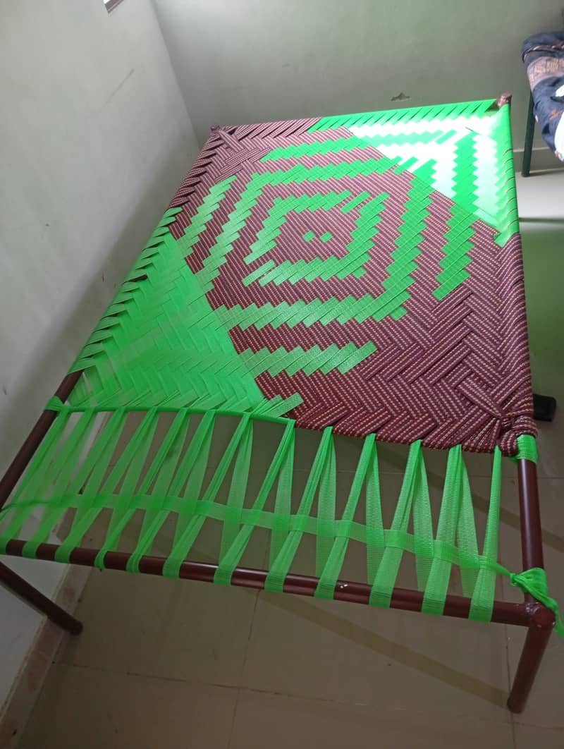 Charpae bed 3
