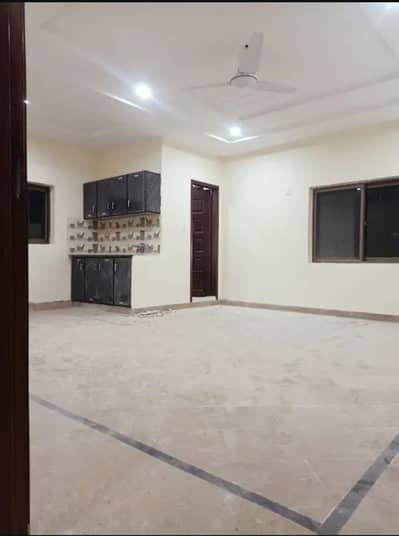 375 Sq Ft Office For Rent - Model Town Link Road - Taj Mahal - Open Kitchen Hall - Rent 37.5K