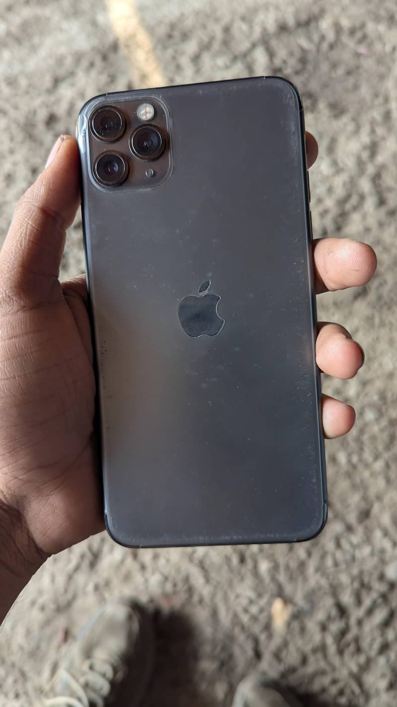 Apple iPhone 11 Pro Max 6