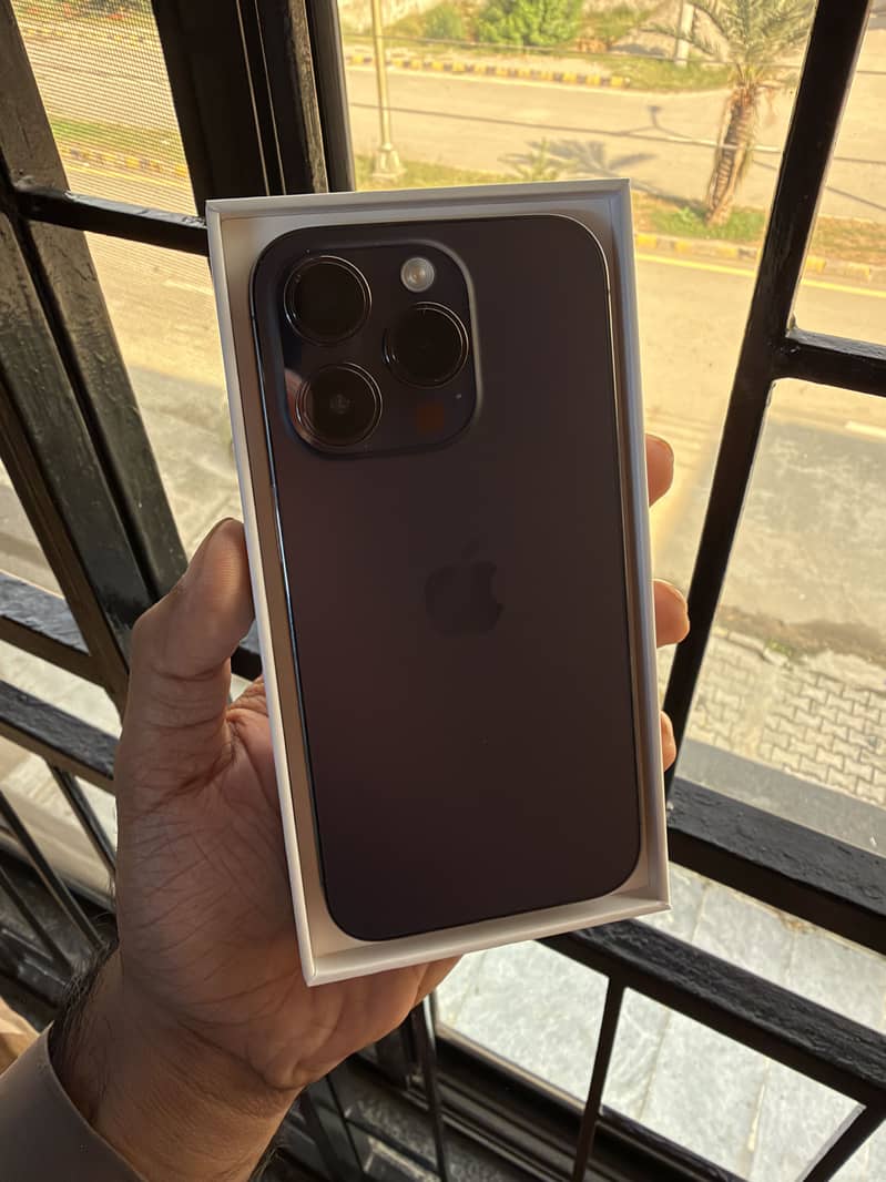Apple iPhone 14 Pro 3
