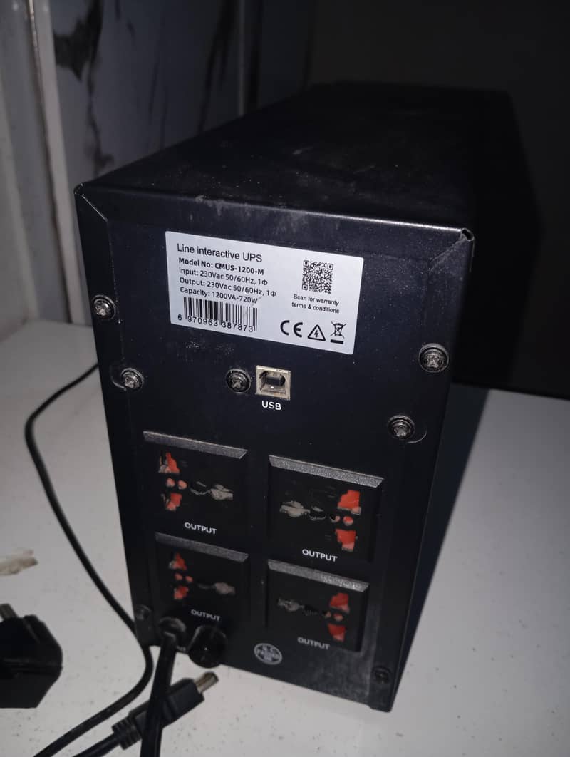 Crown 1200Va 1