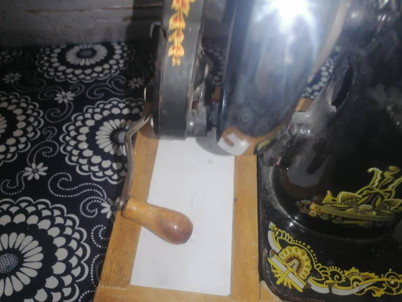 New SINGER SEWING MACHINE 3