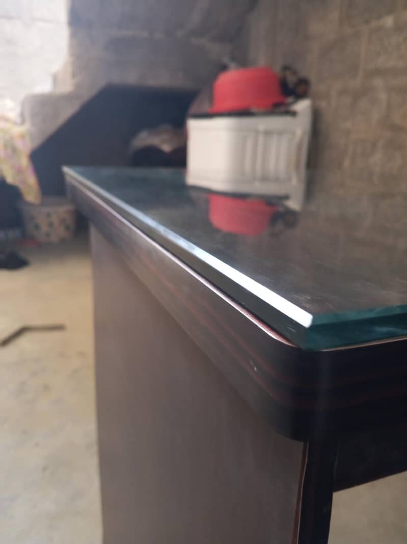 office table an chiar 0