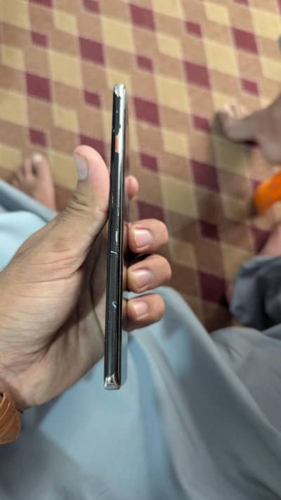 Tecno CAMON 40 Pro