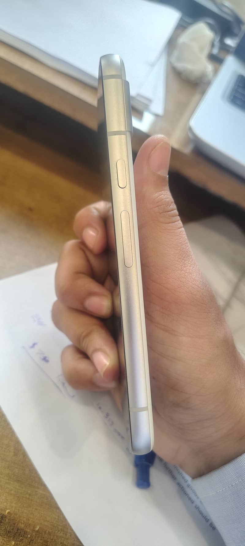 Google Pixel 8a 4