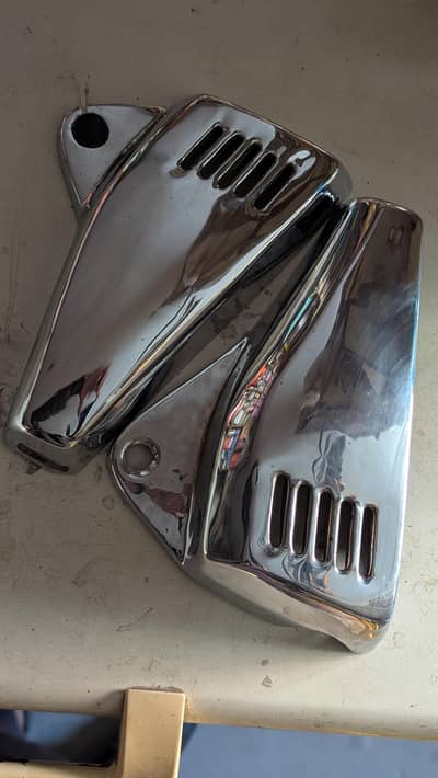 Honda 125 KY side tape ha chrome