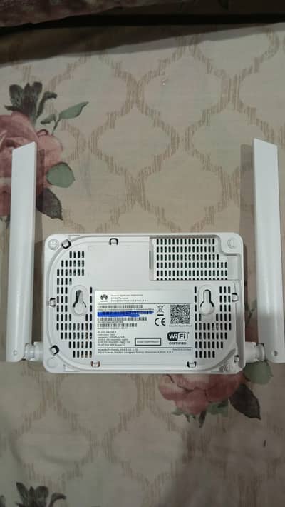 PTCL Flash Fiber Huawei WiFi Router