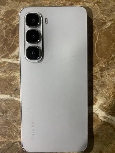 Infinix Hot 60i
