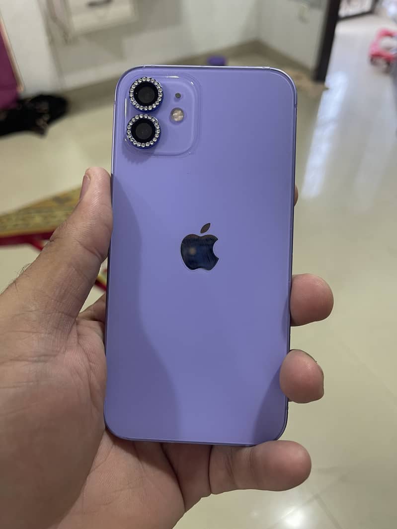 Apple iPhone 12 2