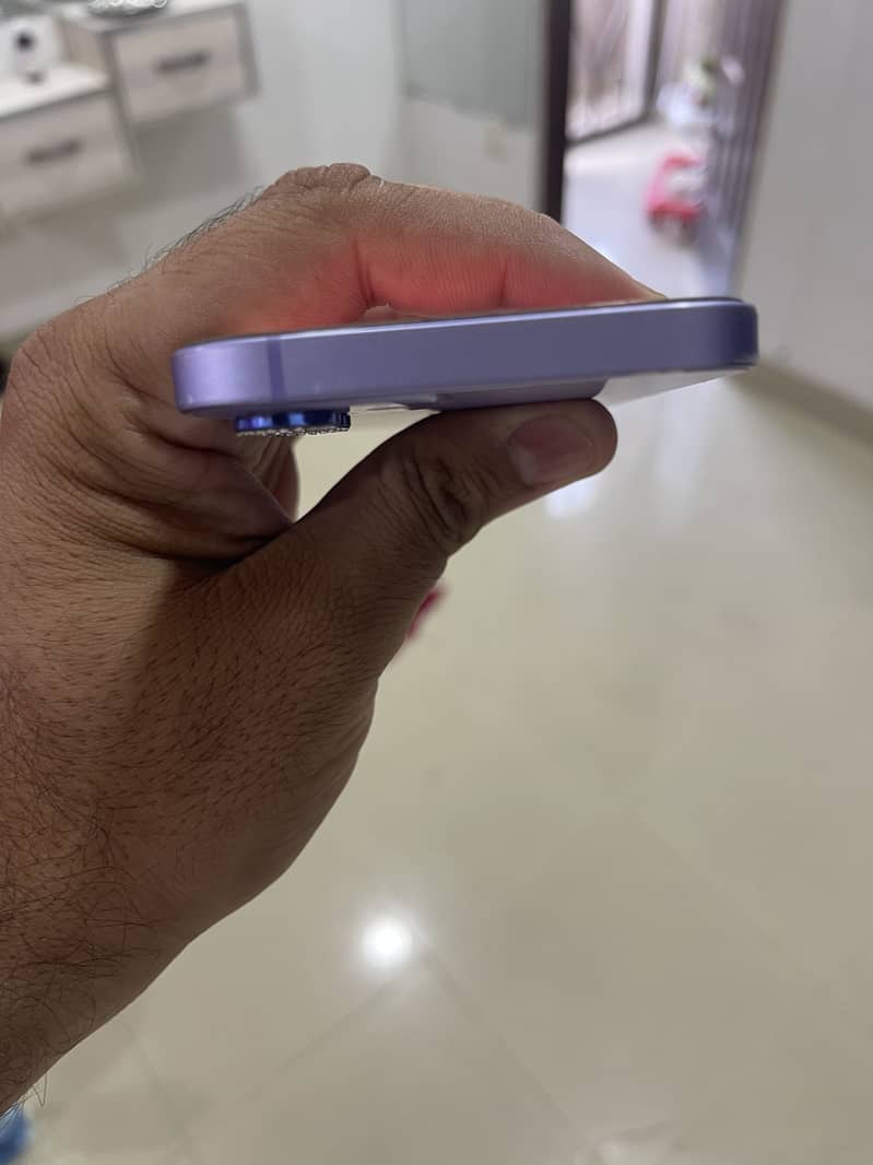 Apple iPhone 12 5
