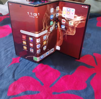Huawei Mate XT Ultimate