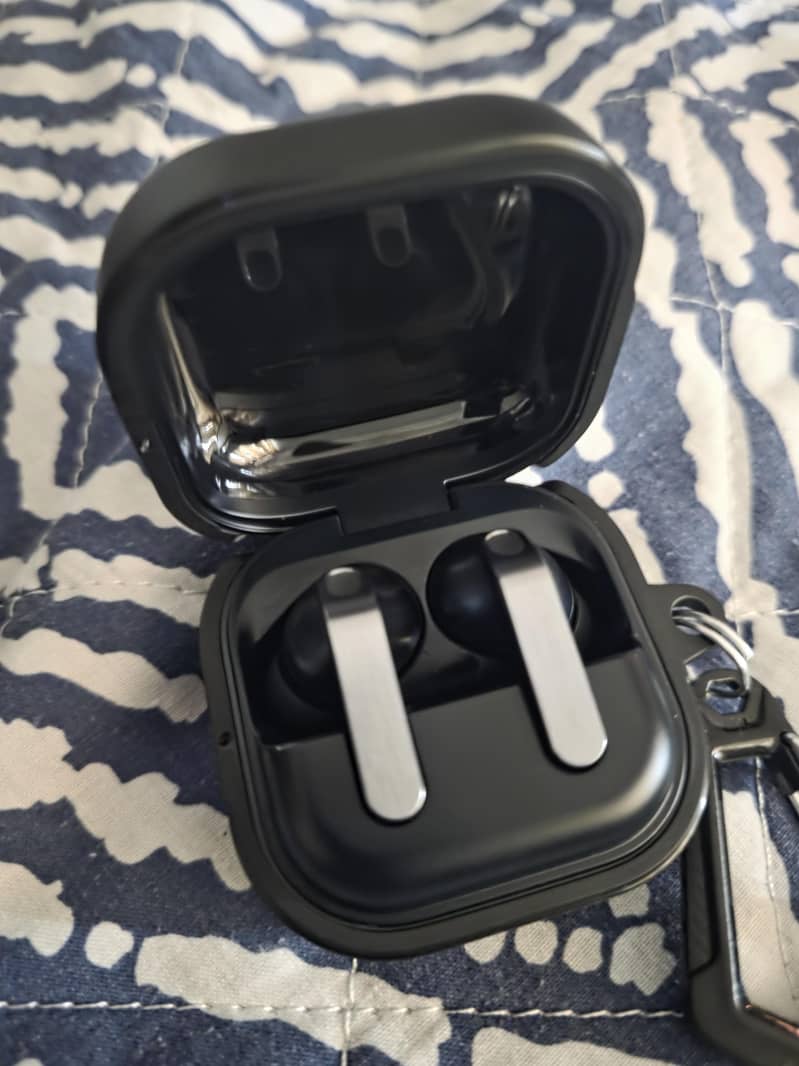 Galaxy Buds 4 Pro 0