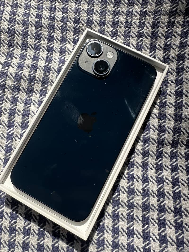 Apple iPhone 14 4