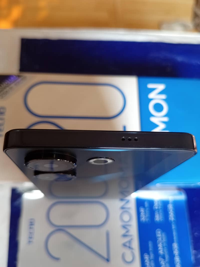 Tecno CAMON 20 5