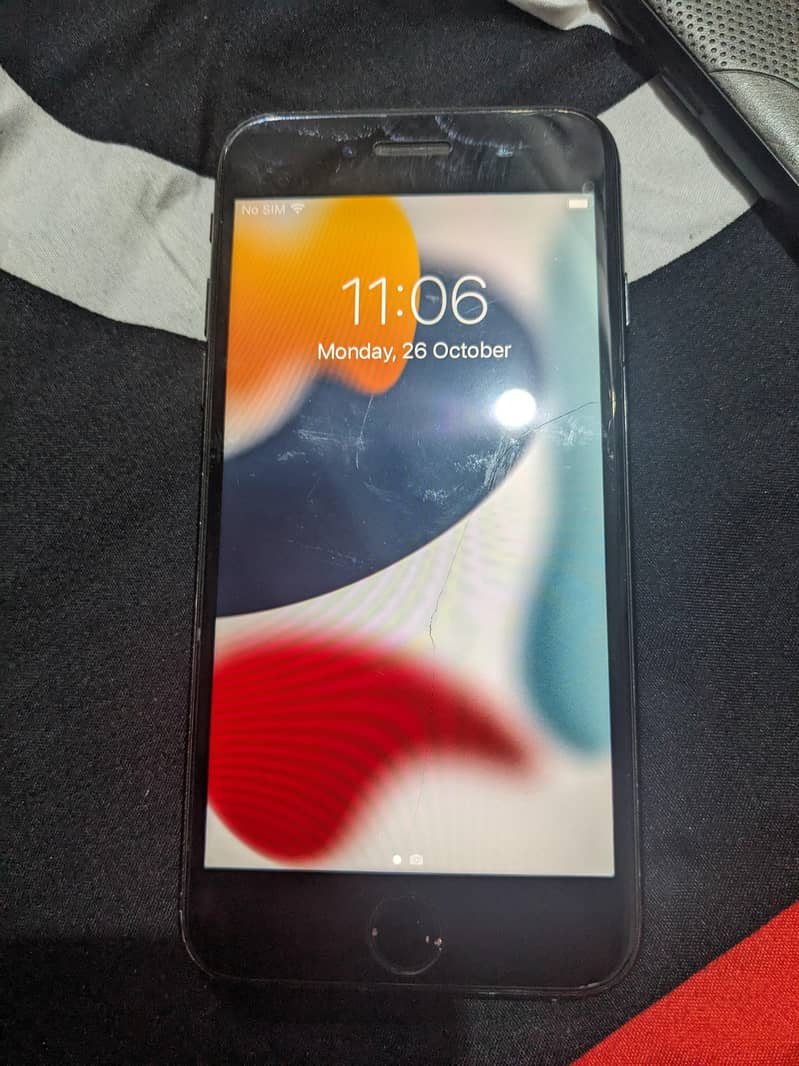 Apple iPhone 7 0