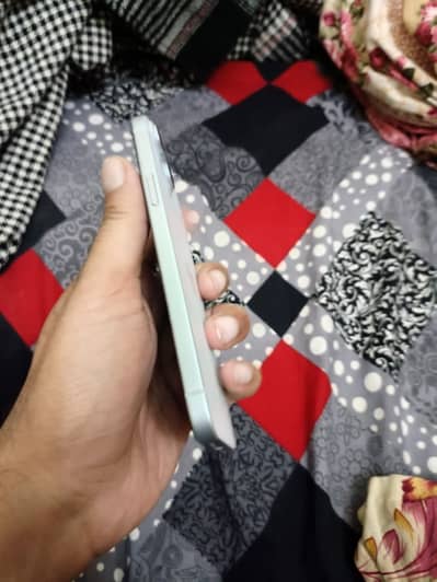 Apple iPhone 15 plus ultra bypass