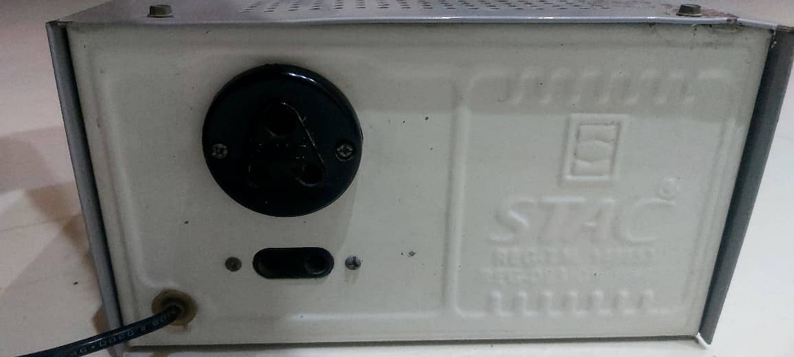 STAC 3600W Stabilizer 4