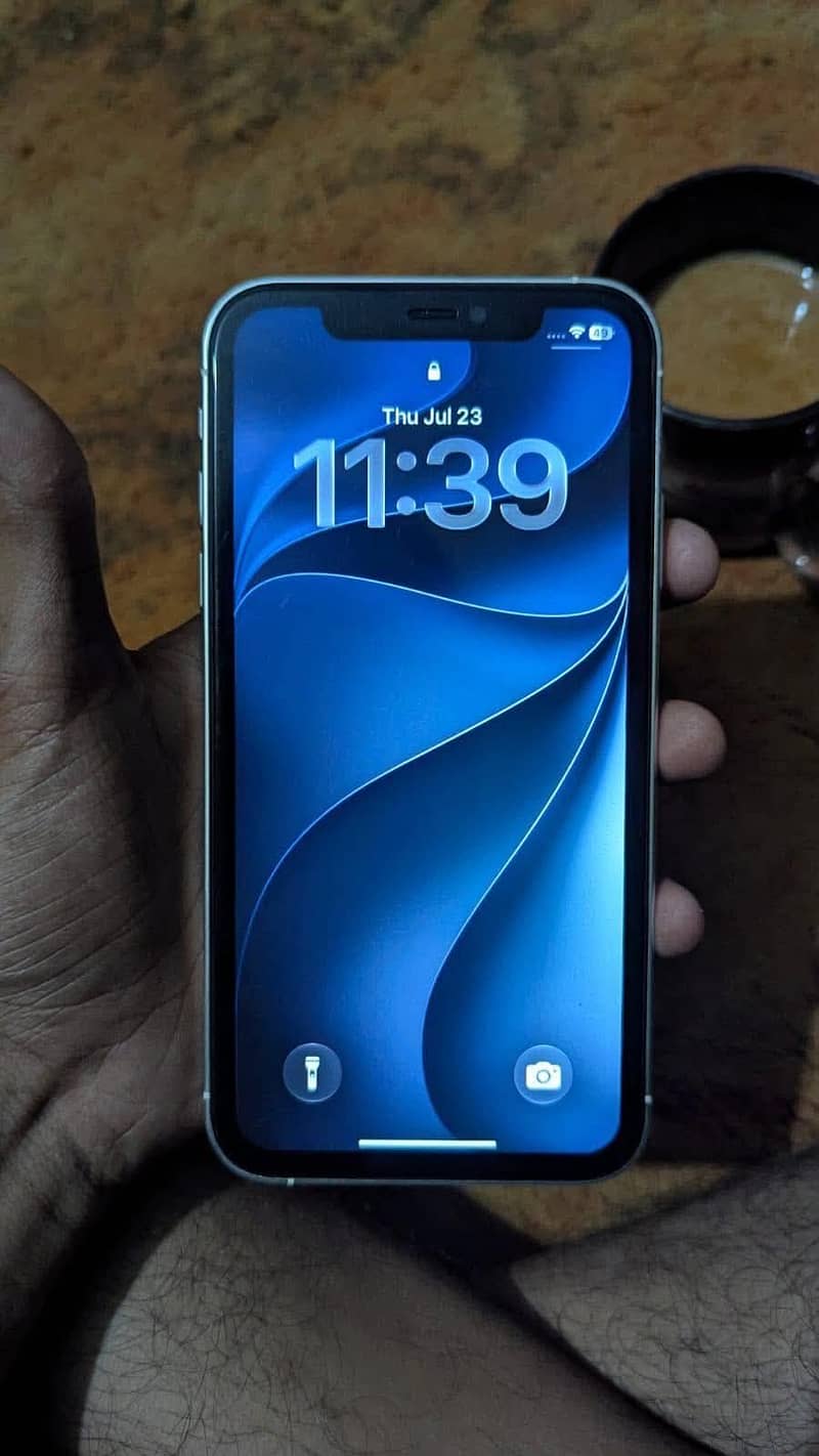 Apple iPhone 11 convert iphone 16 1