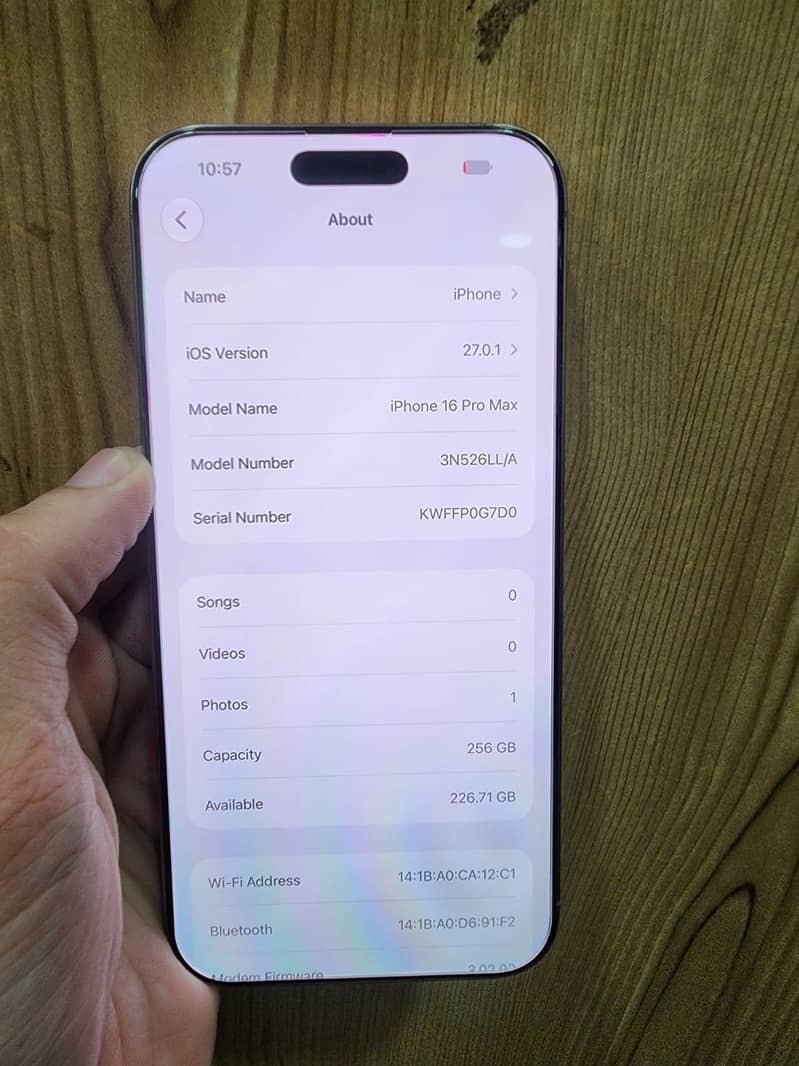 Apple iPhone 16 Pro Max jv 2