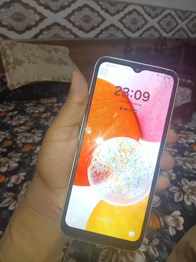 Samsung Mobile A14 1