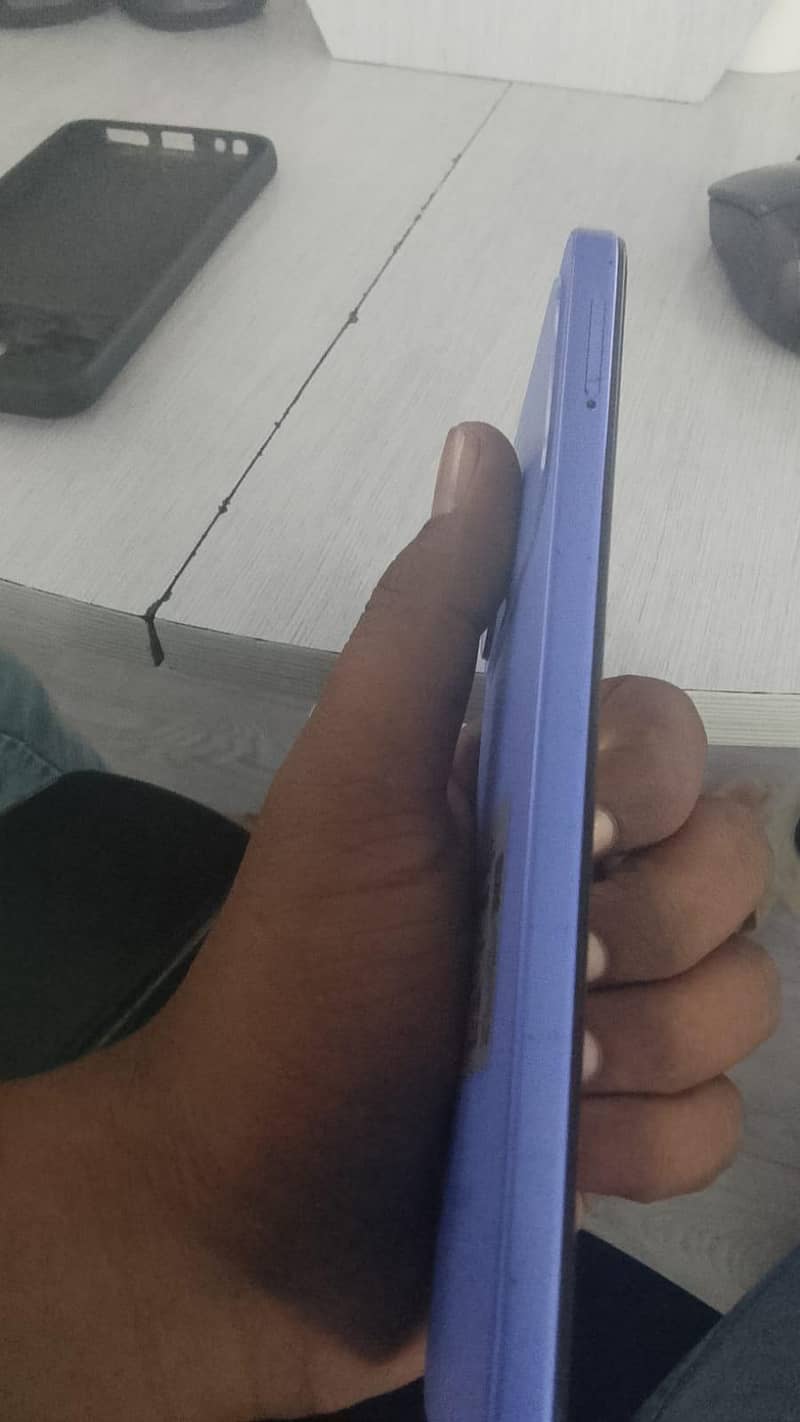 Tecno Spark 40 0