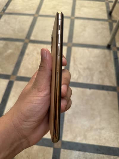 Apple iPhone 11 Pro Max factory unlock