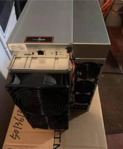 Bitmain Antminer L7 9300M Litecoin Miner – Excellent Condition