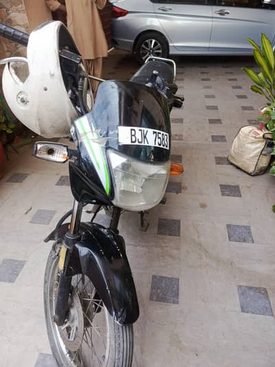 Delux 125 For Sale in good drive condition