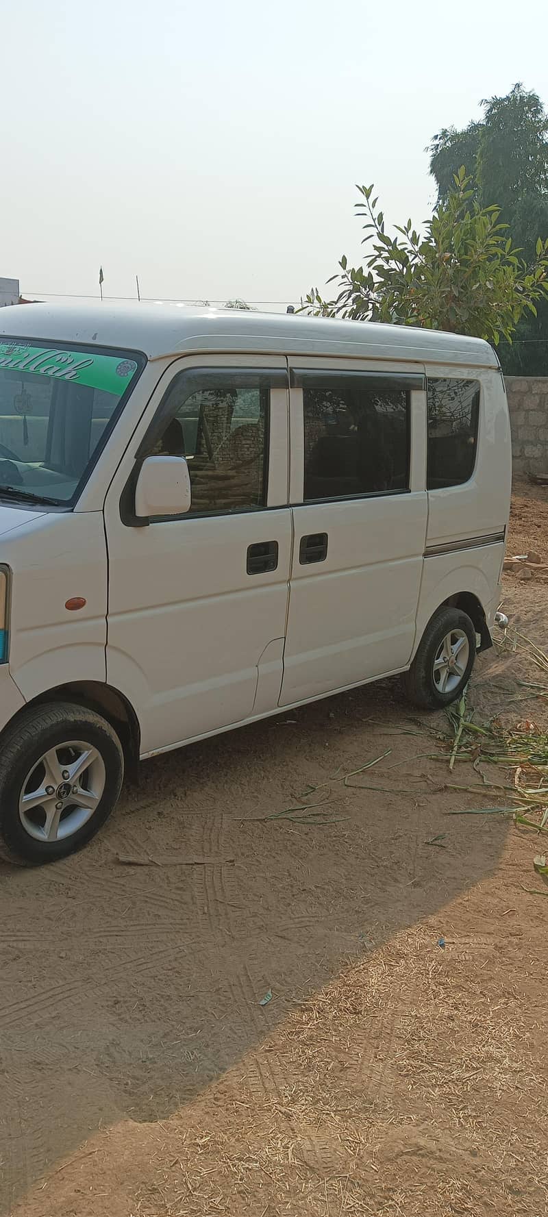 Suzuki Every 2016 1
