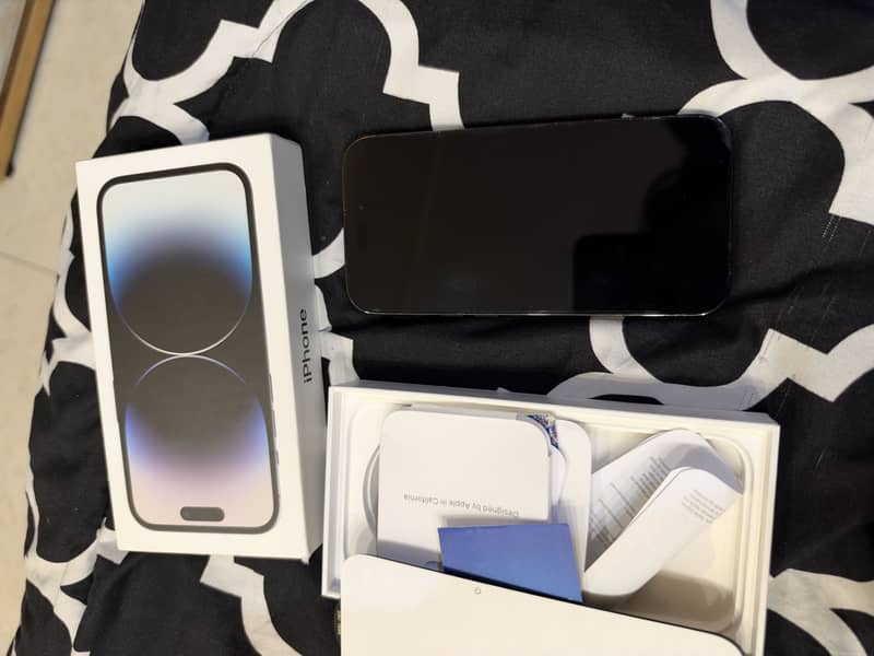 Apple iPhone 14 Pro 1
