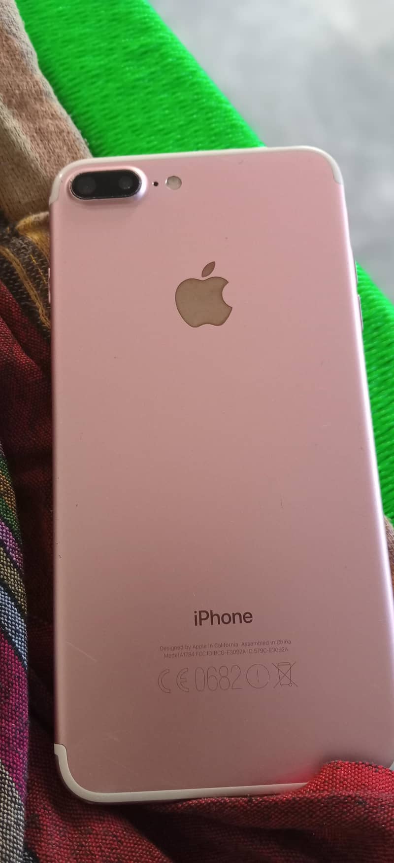 Apple iPhone 7 Plus Sim working 4