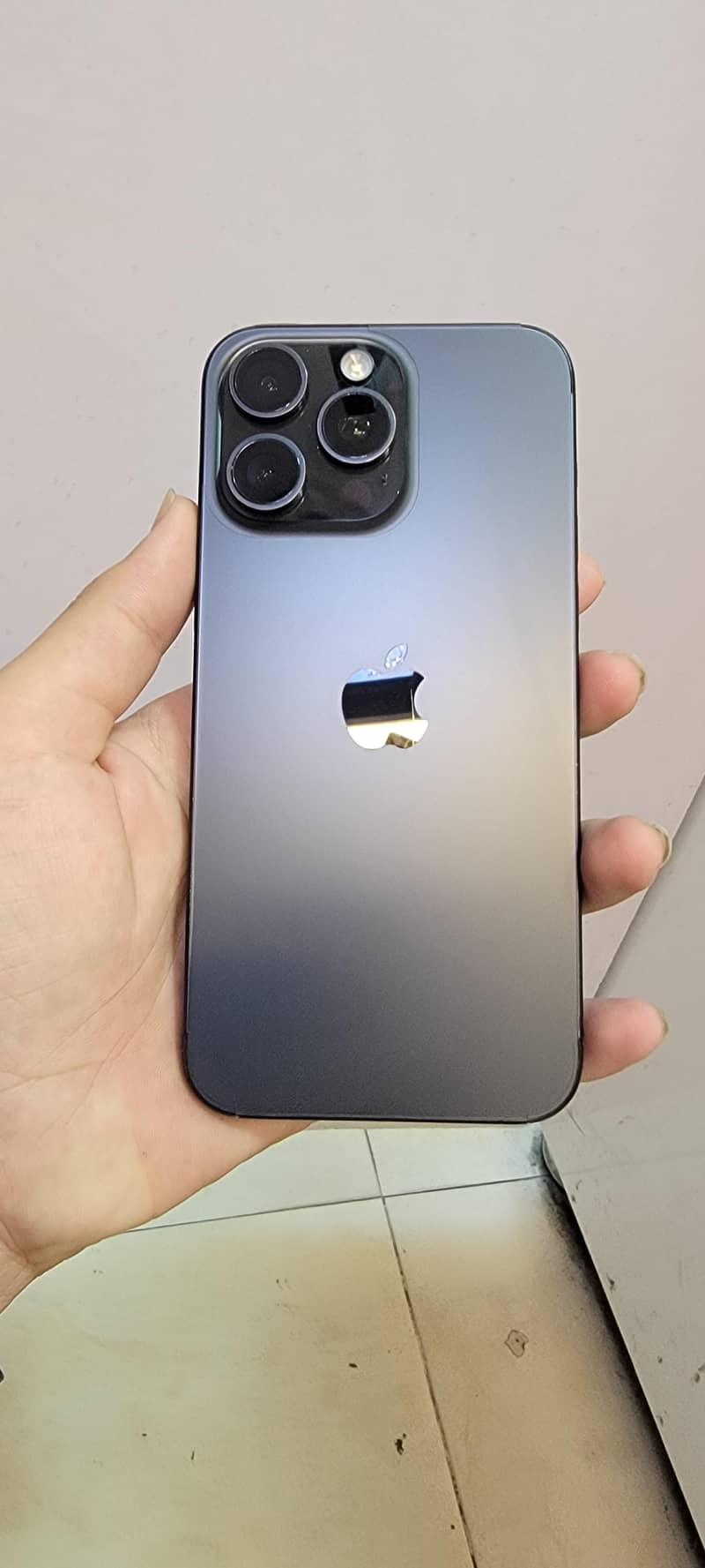 Apple iPhone 15 Pro Max 0