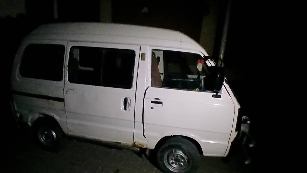 Mini Van Bolan 7 Seater 1