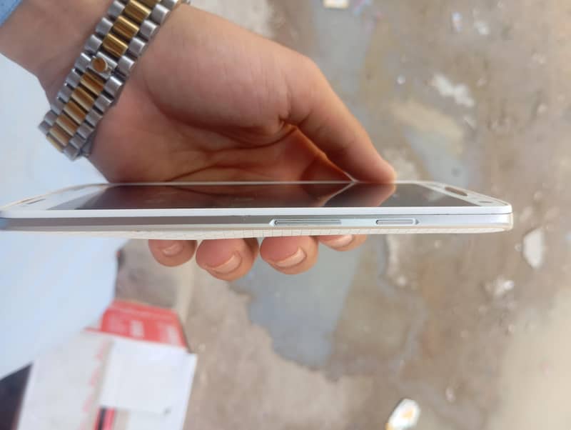 Motorola Moto E4 2