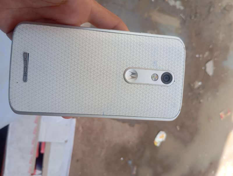 Motorola Moto E4 3