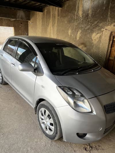 Toyota Vitz 2005