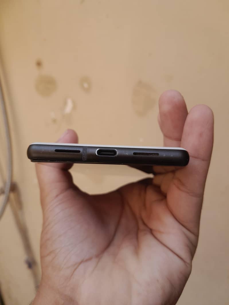 Google Pixel 6 3
