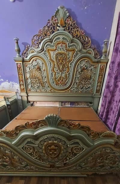 Beautiful Bed Set