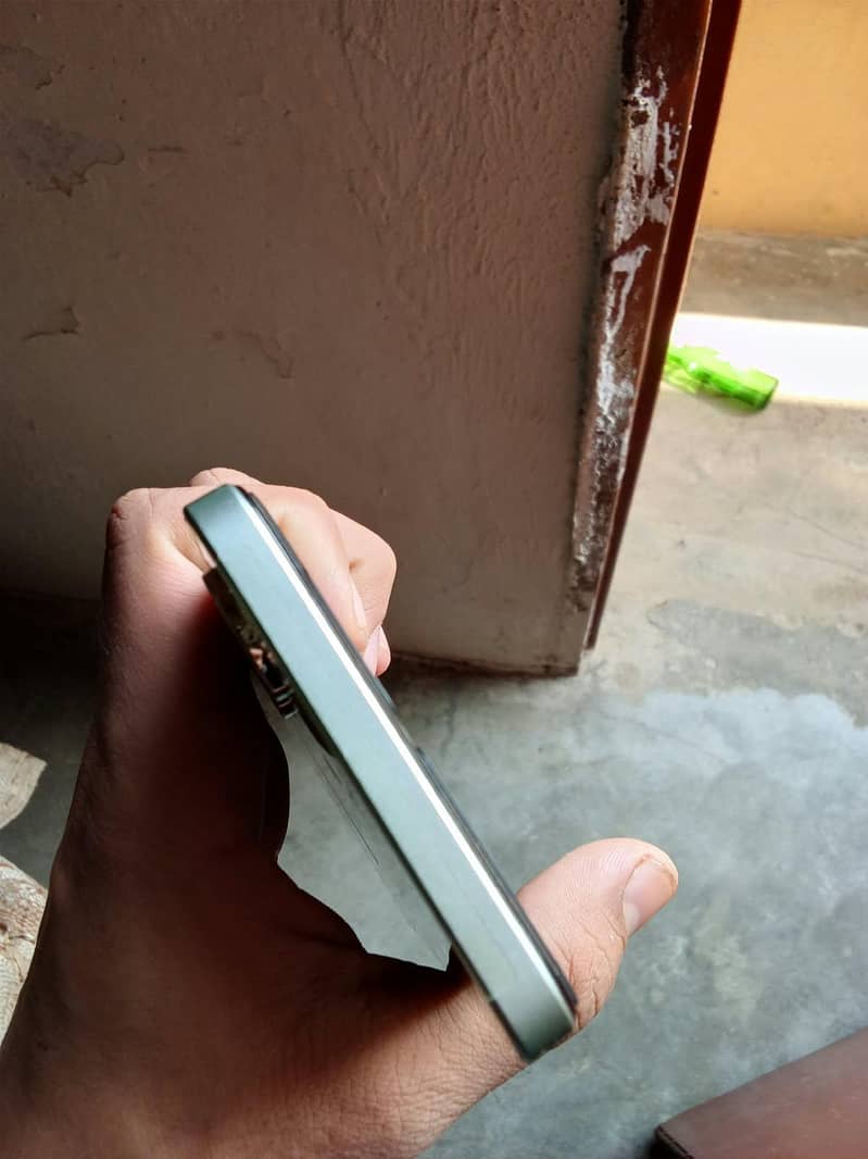 Realme Note 60x 2