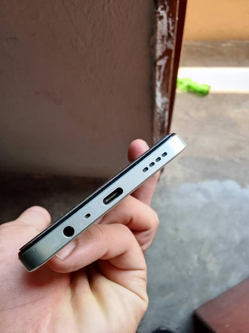 Realme Note 60x 3
