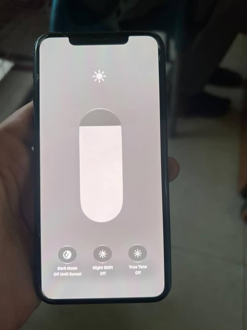 Apple iPhone 11 Pro Max 2