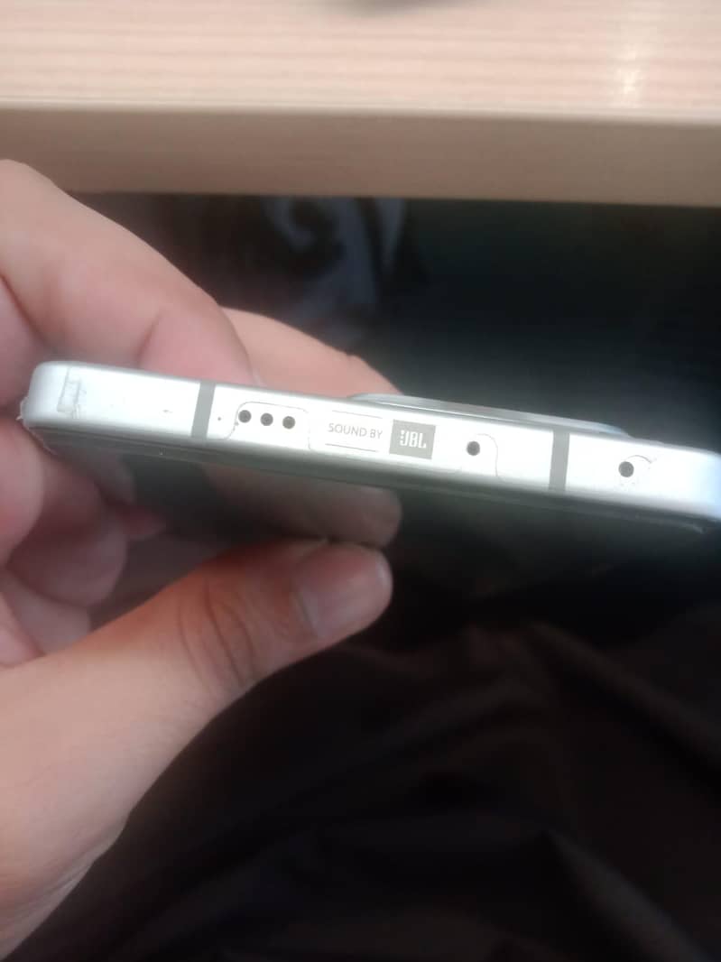 Infinix Note 50 Pro 4